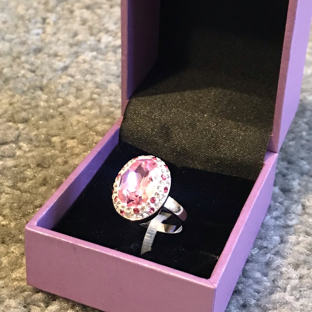Pink Rhinestone Ring! BRAND NEW!! - Picture 2 of 5